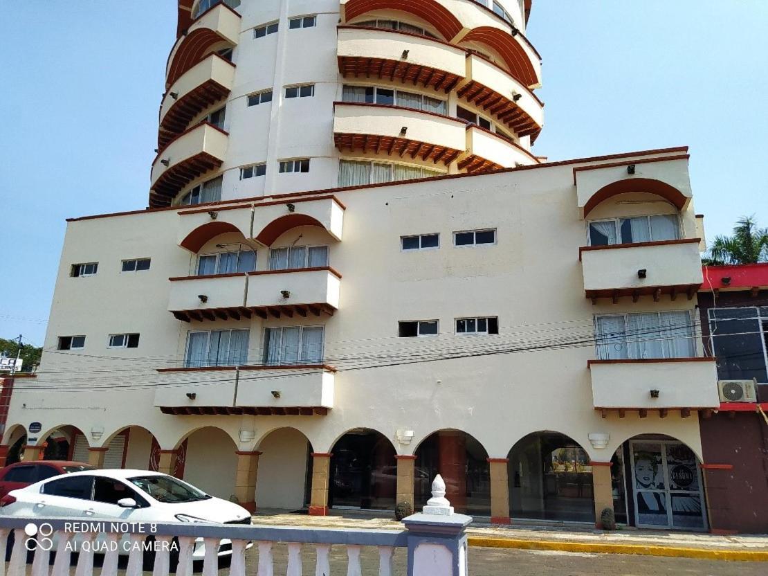 Gran Santiago Plaza Hotel Santiago Tuxtla Luaran gambar